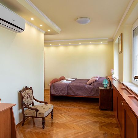 Frank Vendeghaz Hotel Veszpramvarsany Eksteriør billede