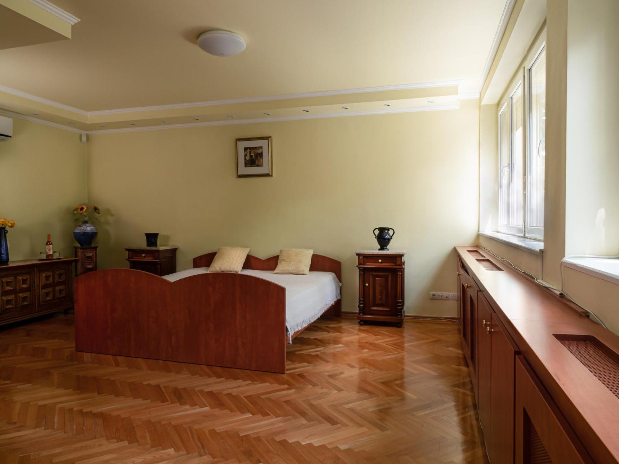 Frank Vendeghaz Hotel Veszpramvarsany Eksteriør billede